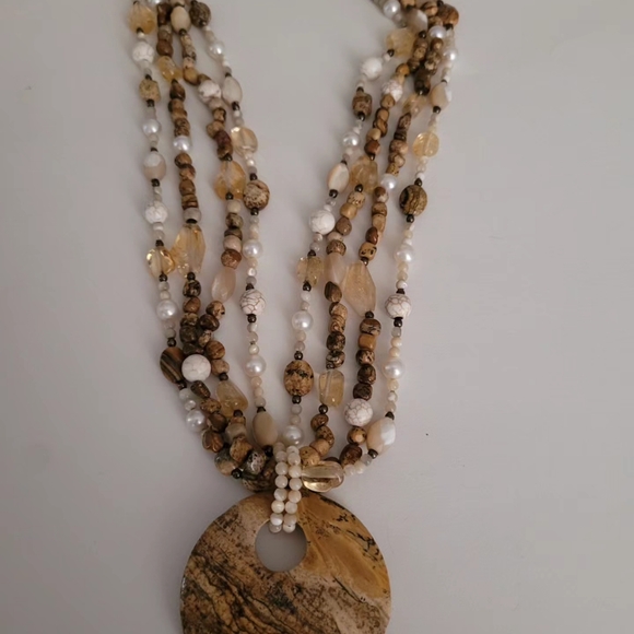 Necklace - Picture 2 of 7